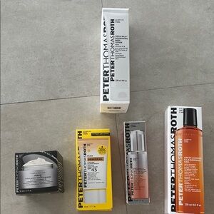 Peter Thomas Roth Skincare Set